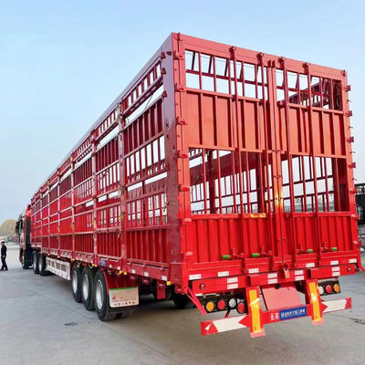 Carico massimo 30000 kg Semirimorchio a doppio ponte per animali, pollame e bestiame con 3/4 assi