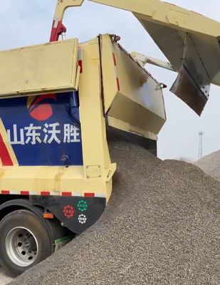 Semi-remorchio con scarico automatico a cinghia di trascinamento e carico massimo 30-60 tonnellate