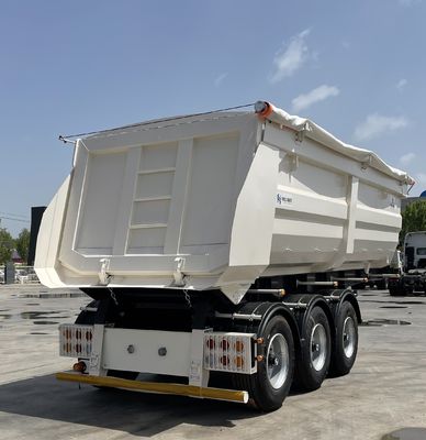 Semi-remorchieri con scarico posteriore da 40 a 80 tonnellate di grande capacità per il trasporto di merci sfuse e di particelle di sabbia