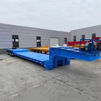 2024 Più venduti 2/3/4/5 Assi Letto basso Lowboy Truck Semi-remolchio 13000x3000x1700mm