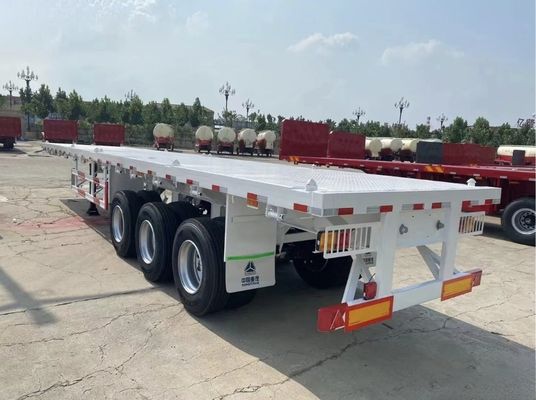 Flessibile semirimorchio a tre assi da 13*3 tonnellate con 12 serrature a torsione per il trasporto dei container