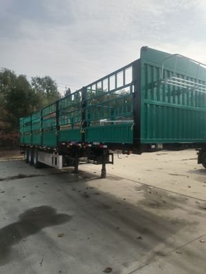 3 assi Parete laterale recinzione Semi-remorco a palo in acciaio per allevamenti e allevamenti ortofrutticoli