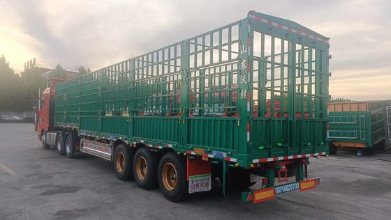 Cargo massimo 50 tonnellate Camion Fence laterale semirimorchio per bestiame e verdura