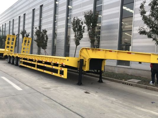 Semi-remolchi a letto basso a doppia scala idraulica per il trasporto di macchine pesanti per la costruzione