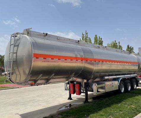WS Shandong Customise 55cbm Fuel Truck Trailer in Africa con carico massimo di 60 tonnellate