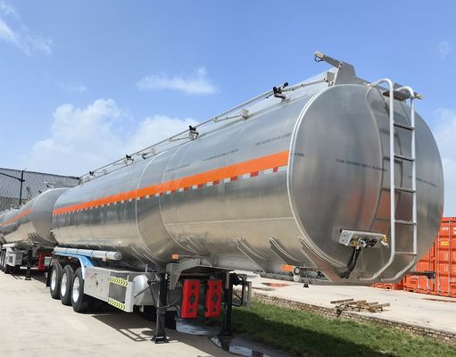 WS Shandong Customise 55cbm Fuel Truck Trailer in Africa con carico massimo di 60 tonnellate