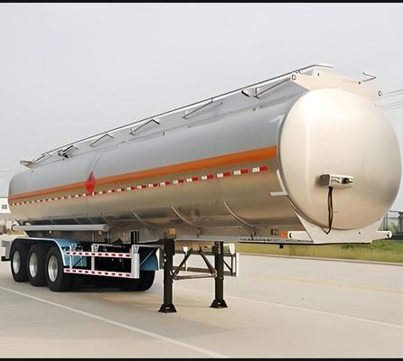 Sconto su 3 assi 4 assi 36000-50000 litri Serbatoio di olio di combustibile Semirimorchio da Wosheng