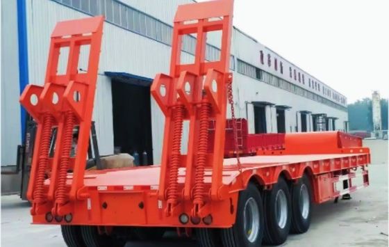13-18m x 2,5-3m x 3,3m rimorchio per camion 60-100 tonnellate 3 assi collo di gallina semirimorchio a letto basso