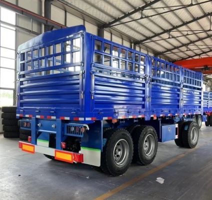 Richiesta del cliente 3 asse di trazione barra recinzione Full trailer con palo recinzione
