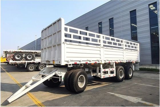 Camion a rimorchio completo con recinzione di grano