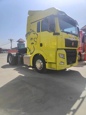 4X2 6X4 Camionetti trattori Sinotruk Sitract usati con trasmissione manuale o automatica