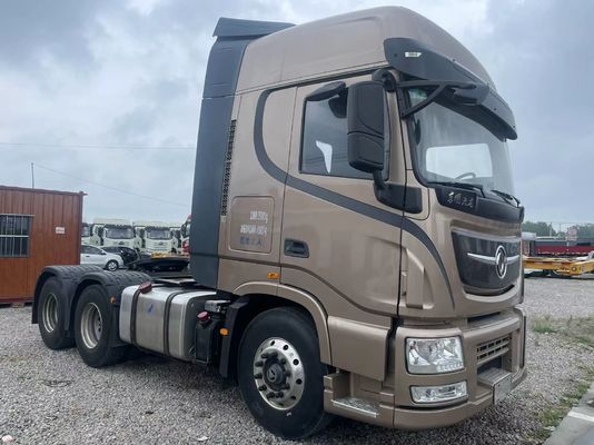 Sedile a fila singola 371 375 400 cavalli Capo di camion usato 4x2 6x4 HOWO SITRACT Camion-trattore