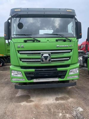 Sedile a fila singola 371 375 400 cavalli Capo di camion usato 4x2 6x4 HOWO SITRACT Camion-trattore