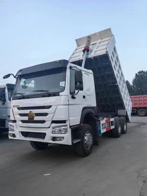 Sinotruk 8x4 6x4 12 ruote capovolte o camion posteriore per il mercato africano