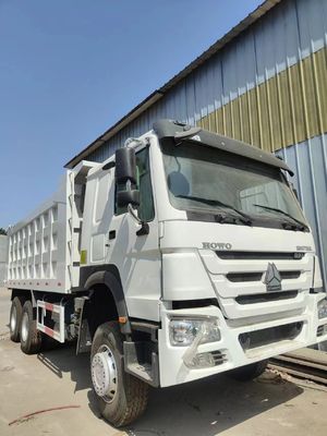 Peso Tare 13 T 6x4 8x4 Sinotruk Howo Sitrak Euro 2 Euro 3 Camionetto per il mercato africano