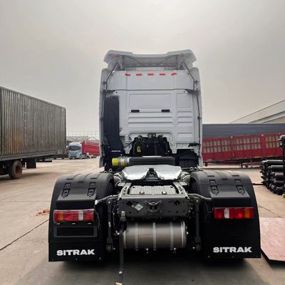 Camion a traino a sinistra a guida manuale Camion a traino diesel Camion a traino per trasporti pesanti Camion a rimorchio