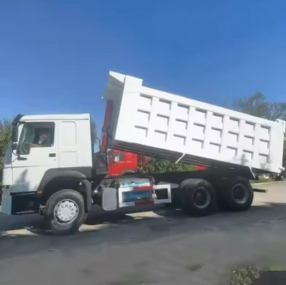 Usato HOWO 6X4 Dump Truck per l'estrazione mineraria in Russia finestra manuale e serbatoio di carico 5.3-6.2M