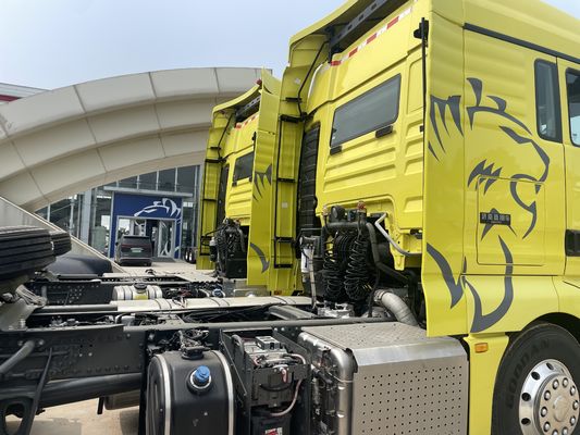 430 CV Lhd Rhd Sinotruck Sitrak camion-trattore 4x2 camion-trattore usato per 3 passeggeri