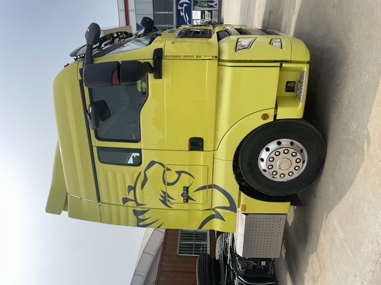 430 CV Lhd Rhd Sinotruck Sitrak camion-trattore 4x2 camion-trattore usato per 3 passeggeri