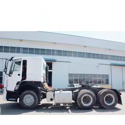 Trasmissione manuale Sinotruk HOWO 371hp 6*4 Camionetto a testa di trattore con finestrino automatico
