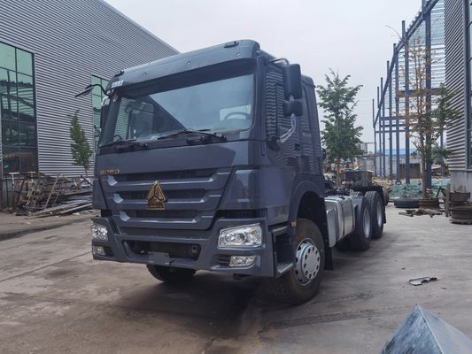 Fotocamera posteriore 360° equipaggiato Sinotruk HOWO 6x4 camion trattore per le Filippine di alta qualità
