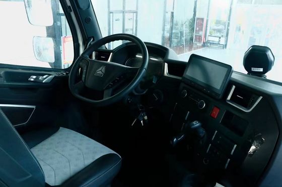 570hp Sinotruk Huanghe X7 4X2 Euro 6 Air Suspension Trasmissione automatica